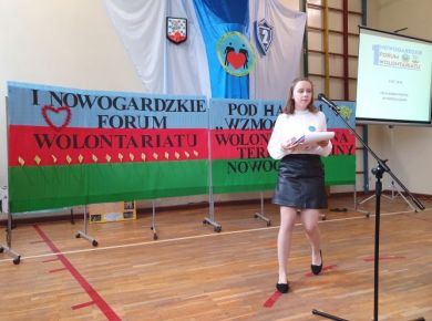 UDZIAŁ W PIERWSZYM NOWOGARDZKIM FORUM WOLONTARIATU W SZKOLE PODSTAWOWEJ NR 2