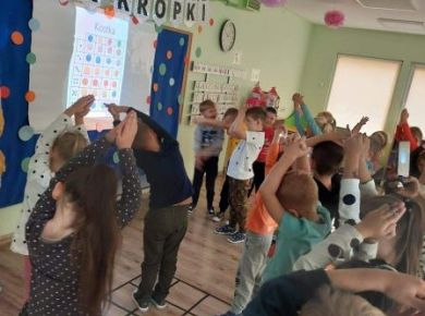 10_22_15.09.2022 DZIEŃ KROPKI